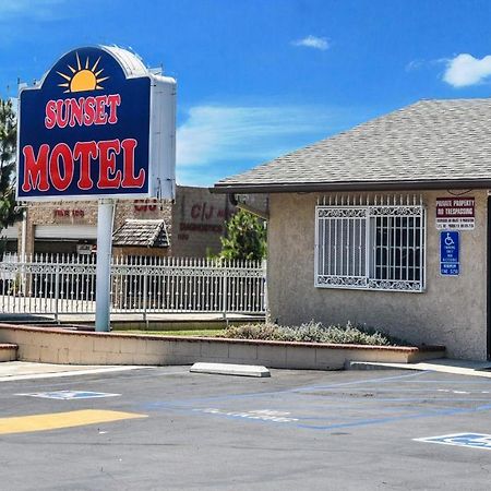 Sunset Motel Помона Екстер'єр фото